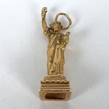 Load image into Gallery viewer, Statue of Liberty New York USA 14K Yellow Gold Charm Pendant
