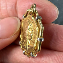 Load image into Gallery viewer, French Vernier Vercingetorix Gaul 18K White Yellow Gold Charm Pendant
