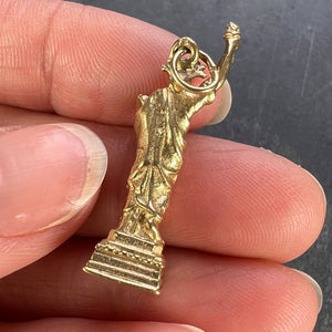 Statue of Liberty New York USA 14K Yellow Gold Charm Pendant