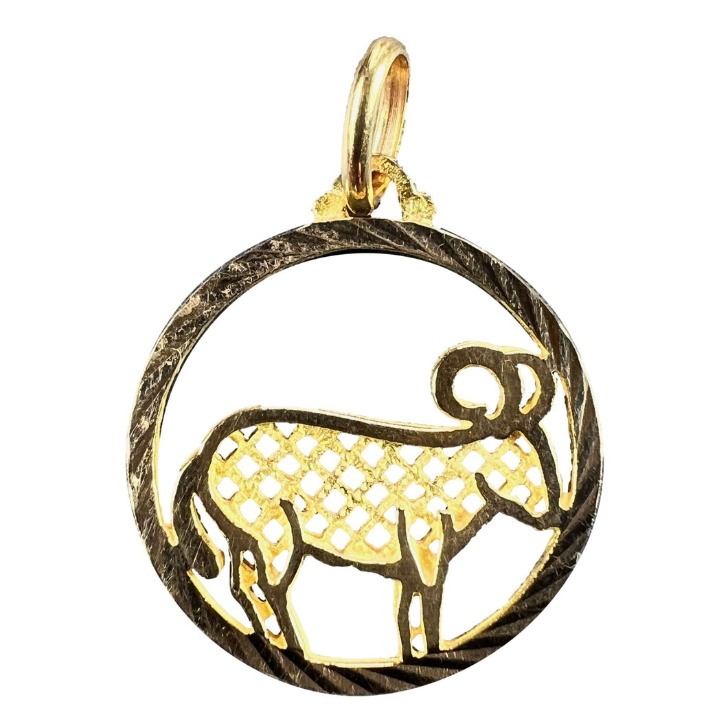 French Zodiac Capricorn Starsign 18K Yellow Gold Charm Pendant