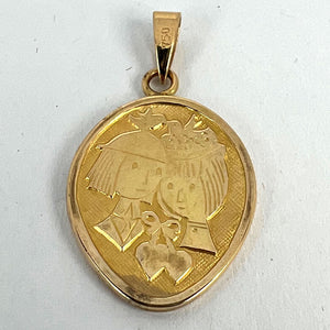 French Les Amoureux de Peynet Pair of Lovers 18K Yellow Gold Charm Pendant