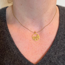 Load image into Gallery viewer, French Zodiac Capricorn Starsign 18K Yellow Gold Charm Pendant
