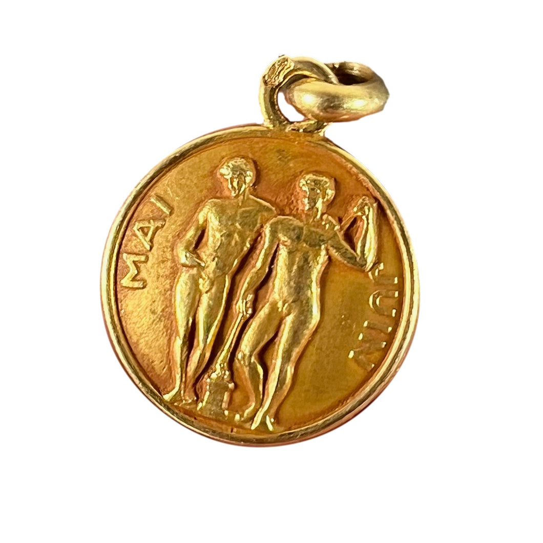 French Zodiac Gemini Starsign 18K Yellow Gold Charm Pendant