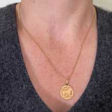 Load image into Gallery viewer, French Zodiac Leo Starsign 18K Yellow Gold Charm Medal Pendant

