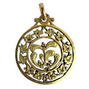 French Forever Love Mistletoe Ivy 18K Yellow Gold Charm Pendant