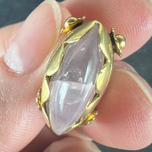 Load image into Gallery viewer, Vintage Rose Quartz Flowers 18 Karat Yellow Gold Charm Pendant
