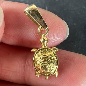 Vintage 18K Yellow Gold Turtle Tortoise Charm Pendant