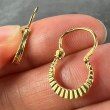 Load image into Gallery viewer, Vintage French 18 Karat Yellow Gold Lever Back Ridged Hoop Earrings
