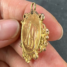 Load image into Gallery viewer, French Good Luck Elephant Four Leaf Clover 18K Yellow Gold Lucky Charm Pendant
