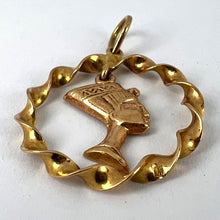 Load image into Gallery viewer, Egyptian Queen Nefertiti Bust Circle 18K Yellow Gold Charm Pendant
