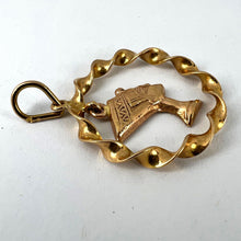 Load image into Gallery viewer, Egyptian Queen Nefertiti Bust Circle 18K Yellow Gold Charm Pendant
