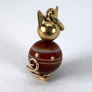 Vintage 18K Yellow Gold Banded Agate Bead Cat Charm Pendant