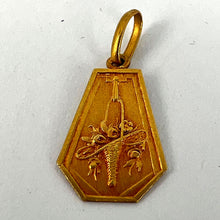 Load image into Gallery viewer, French Yellow Gold Flower Basket Charm Pendant
