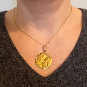 French Monier Love Heart 'Le Coeur Ne Vieillit Jamais' 18K Yellow Gold Medal Pendant