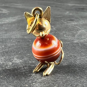 Vintage 18K Yellow Gold Banded Agate Bead Cat Charm Pendant