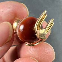 Load image into Gallery viewer, Vintage 18K Yellow Gold Banded Agate Bead Cat Charm Pendant
