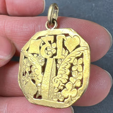 Load image into Gallery viewer, Good Luck 13 Hermes Wheel Cards Clover 18K Yellow Gold Lucky Charm Pendant
