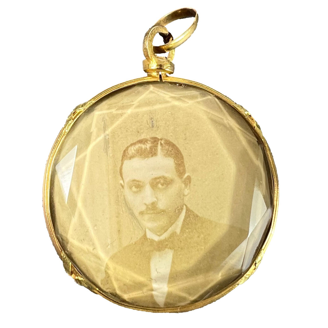 Antique French 18K Yellow Gold Faceted Glass Photo Pendant Locket