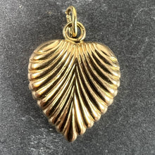 Load image into Gallery viewer, Vintage 18K Yellow Gold Ridged Puffy Heart Charm Pendant
