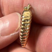 Load image into Gallery viewer, Vintage 18K Yellow Gold Ridged Puffy Heart Charm Pendant

