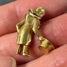 Load image into Gallery viewer, Vintage Italian Lucky Gobbo Hunchback Good Luck 18K Yellow Gold Charm Pendant
