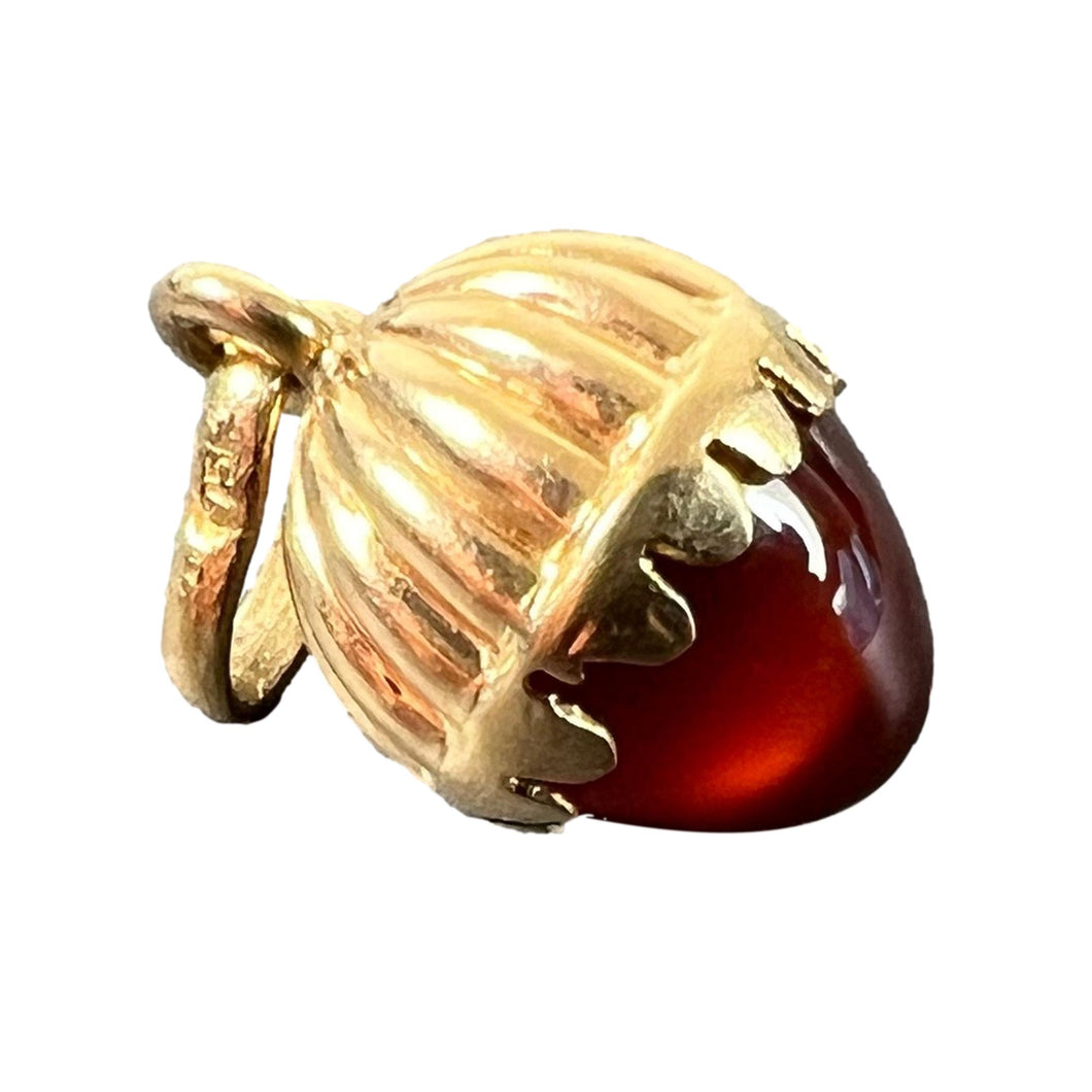 Small Italian Acorn Carnelian Chalcedony 18K Yellow Gold Charm Pendant