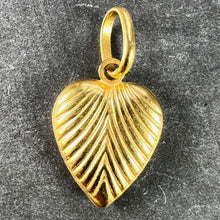 Load image into Gallery viewer, Italian 18K Yellow Gold Puffy Heart Charm Pendant
