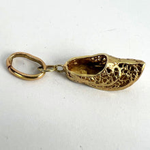 Load image into Gallery viewer, Curled Toe Shoe 14K Yellow Gold Filigree Charm Pendant
