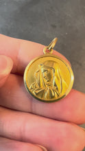 Load and play video in Gallery viewer, Italian UnoAErre 18K Yellow Gold Virgin Mary Medal Pendant

