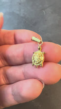 Load and play video in Gallery viewer, Vintage 18K Yellow Gold Turtle Tortoise Charm Pendant
