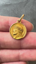 Load and play video in Gallery viewer, French Augis Mazzoni Jesus Christ Crown of Thorns  18K Yellow Gold Medal Pendant
