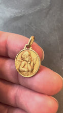 Load and play video in Gallery viewer, French Charma Raphael’s Cherub 18K Yellow Gold Charm Pendant
