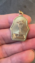 Load and play video in Gallery viewer, French First Communion 18K Yellow Gold Medal Pendant
