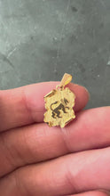 Load and play video in Gallery viewer, Vintage French Leo Scroll  Zodiac 18K Yellow Gold Charm Pendant

