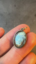 Load and play video in Gallery viewer, Antique 9K Yellow Gold Mirror Flowers and Leaves Charm Pendant
