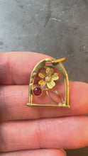 Load and play video in Gallery viewer, French Lucky Horseshoe and Flower 18K Yellow Gold Pearl Charm Pendant
