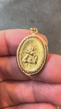 Load and play video in Gallery viewer, French Raphael’s Cherub 18K Yellow Gold Charm Pendant

