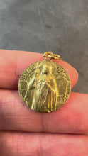 Load and play video in Gallery viewer, French Saint Oda 18K Yellow Gold Charm Pendant
