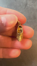 Load and play video in Gallery viewer, Curled Toe Shoe 14K Yellow Gold Filigree Charm Pendant
