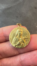 Load and play video in Gallery viewer, French St Therese 18K Yellow Gold Religious Medal Pendant
