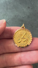 Load and play video in Gallery viewer, French Perroud Large Libra Zodiac Starsign 18K Yellow Gold Charm Pendant

