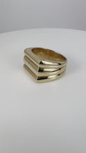 Load and play video in Gallery viewer, Retro French Ridged Rose Gold Ring
