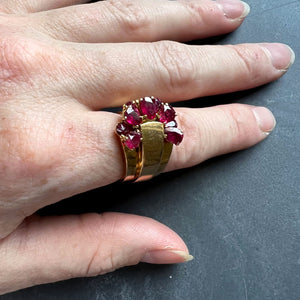 French Retro Buckle 18K Yellow Gold Ruby Ring