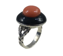 Load image into Gallery viewer, French silver coral lacquer target ring
