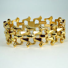Load image into Gallery viewer, 18 Karat Yellow Gold Retro Link Bracelet
