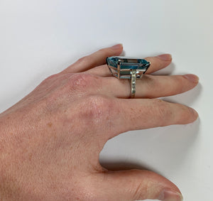 32.70 Carat Aquamarine Diamond Platinum Cocktail Ring