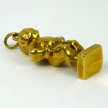 Load image into Gallery viewer, 18 Karat Yellow Gold Manneken Pis Charm Pendant
