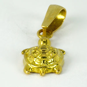 18K Yellow Gold Turtle Tortoise Charm Pendant